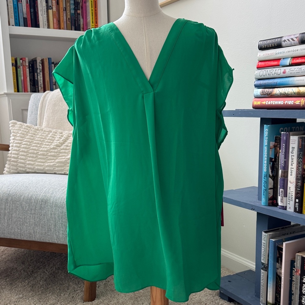 Vince Camuto Emerald V-Neck Blouse